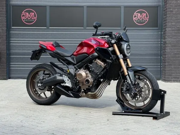 2019 Honda CB 650 R ABS TC *CANDY RED* cb650 cb650r bj.2019 - Reserved (1/1)