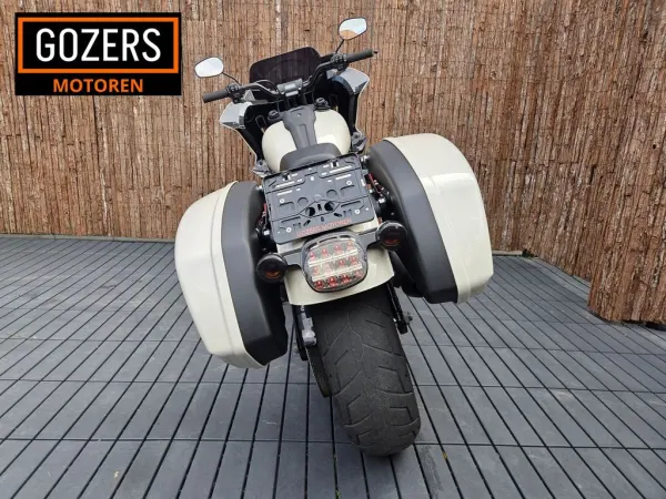 2023 Harley-Davidson Low Rider ST - € 22.449 (1/1)