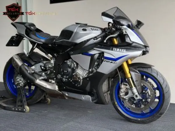 2015 Yamaha R1 M - € 18.888 (1/1)