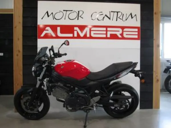 2017 Suzuki SV 650 N ABS - € 5.350 (1/1)