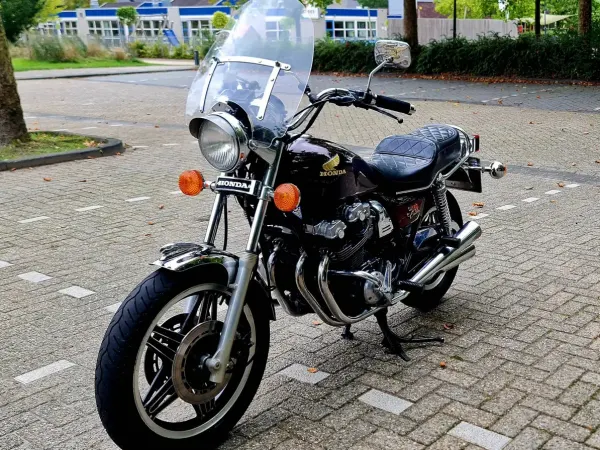 1982 Honda CB 750 - €1,899 (1/1)