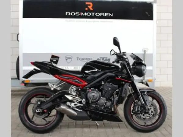 2017 Triumph Street Triple 765 R - € 7.399 (1/1)