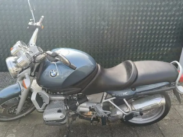 1998 BMW R1100R '98 - €2,750 · Bidding (1/1)