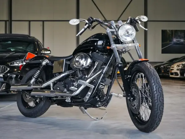 2004 Harley-Davidson Dyna Low Rider - € 9.995 (1/1)