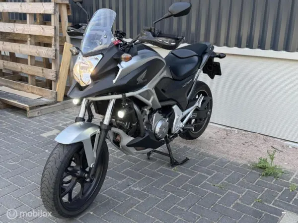2012 Honda NC 700X ABS, Handvatverwarming, Opbergruimte - €3,750 (1/1)