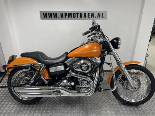 2011 Harley-Davidson Super Glide - €8,950 (1/1)
