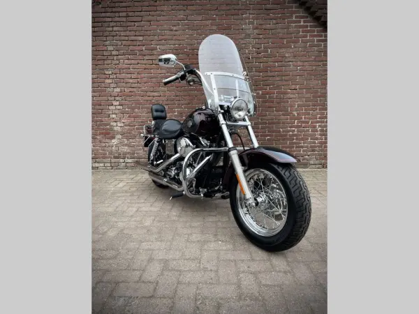 2005 Harley-Davidson Wide Glide FXDWG Dyna - € 9.750 (1/1)