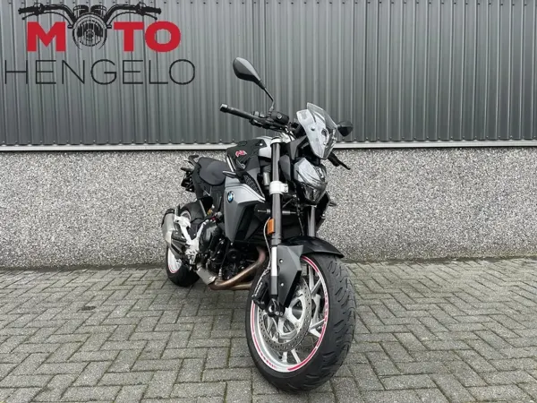 2023 BMW F 900 R - € 9.690 (1/1)