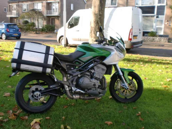 2011 Benelli TRE-K 1130 - € 5.750 · Bieden (1/1)