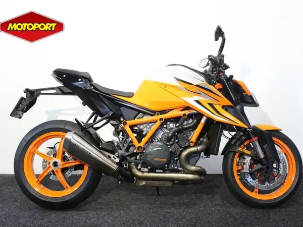 2023 KTM 1290 Super Duke R - €17,995 (1/1)