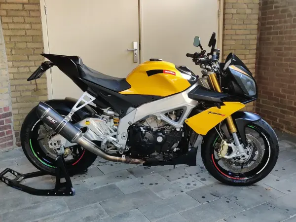 2012 Aprilia Tuono - € 7.500 (1/1)