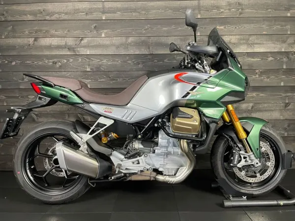 2023 Moto Guzzi V 100 Mandello S - € 13.490 (1/1)