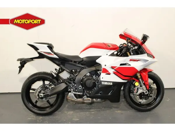 2026 Yamaha YZF R9 - € 15.699 (1/1)