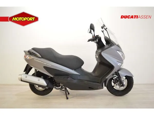 2018 Suzuki AN 200 Burgman - € 3.290 (1/1)
