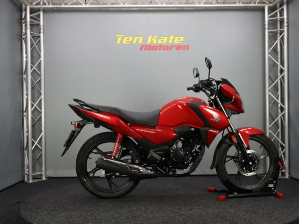 2026 Honda CB 125 F - € 3.699 (1/1)
