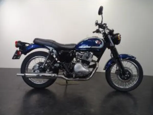 2026 Kawasaki W 230 - € 5.499 (1/1)