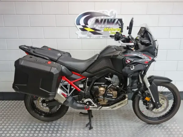 2020 Honda CRF 1100 L Africa Twin DCT - € 13.950 (1/1)