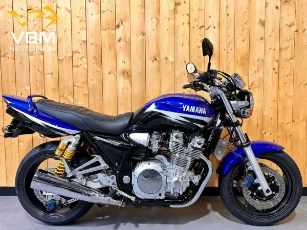 2002 Yamaha XJR 1300 - €4,999 (1/1)