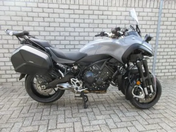 2019 Yamaha Niken GT - € 8.995 (1/1)