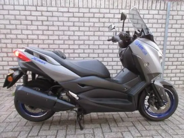 2021 Yamaha X Max 300 ABS - € 5.995 (1/1)