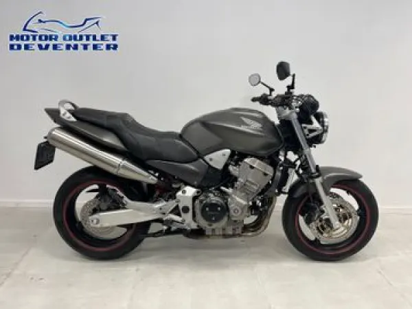 2002 Honda CB 900 F Hornet - € 2.750 (1/1)