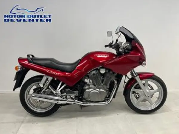 1997 Suzuki VX 800 - €1,150 (1/1)