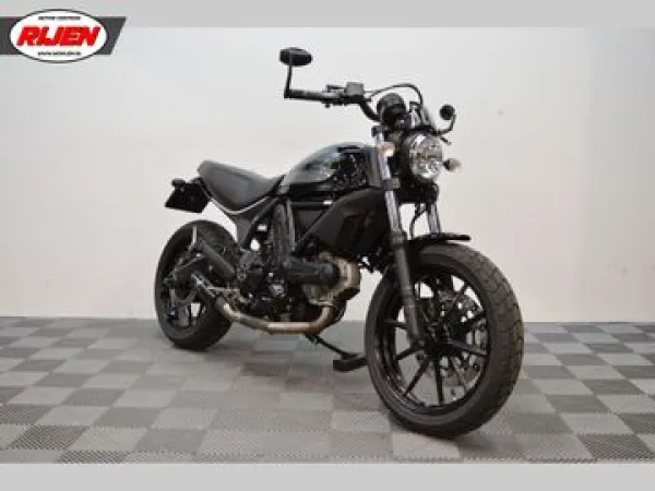 2017 Ducati Scrambler SIXTY2 - € 6.790 (1/1)