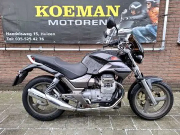 2004 Moto Guzzi Breva 750 - € 2.450 (1/1)