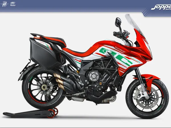 2022 MV Agusta Turismo Veloce RC - € 28.600 (1/1)