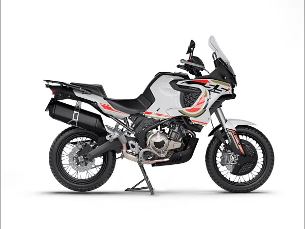 2023 MV Agusta Lucky Explorer 5.5 - €99,999 (1/1)