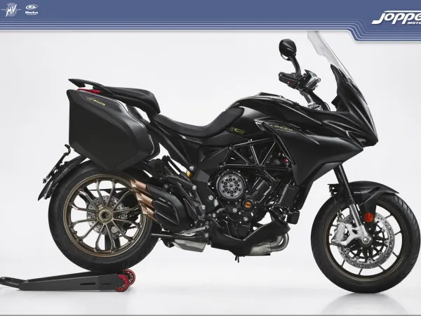 2022 MV Agusta Turismo Veloce Lusso SCS - € 26.100 (1/1)