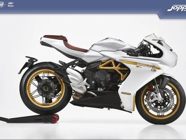 2022 MV Agusta Superveloce S - €28,600 (1/1)