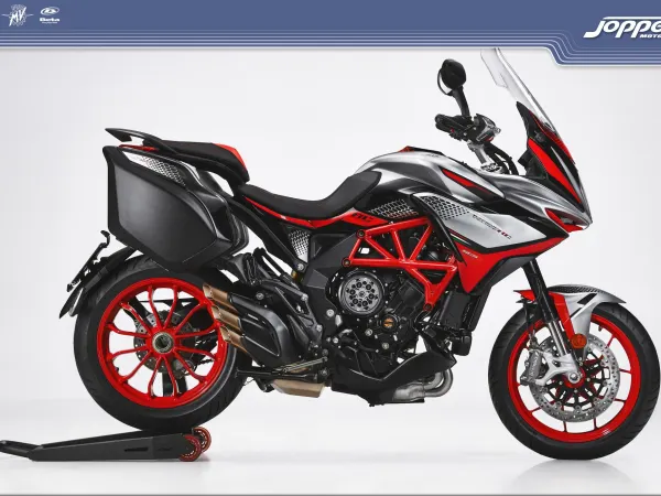 2021 MV Agusta Turismo Veloce RC SCS - € 26.950 (1/1)