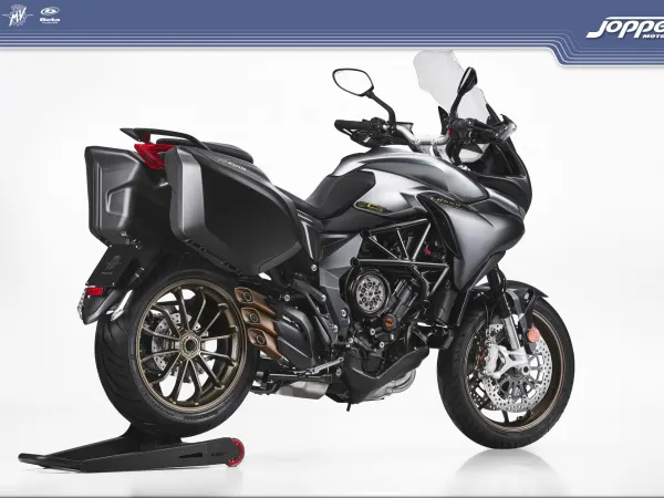 2021 MV Agusta Turismo Veloce Lusso SCS - €24,600 (1/1)