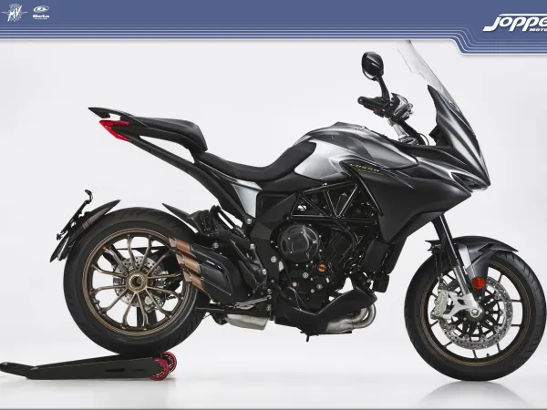 2021 MV Agusta Turismo Veloce Lusso - €22,250 (1/1)