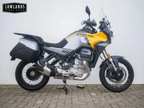 Year unknown Moto Guzzi Stelvio 1000 Giallo Savana PFF - €16,995 (1/1)