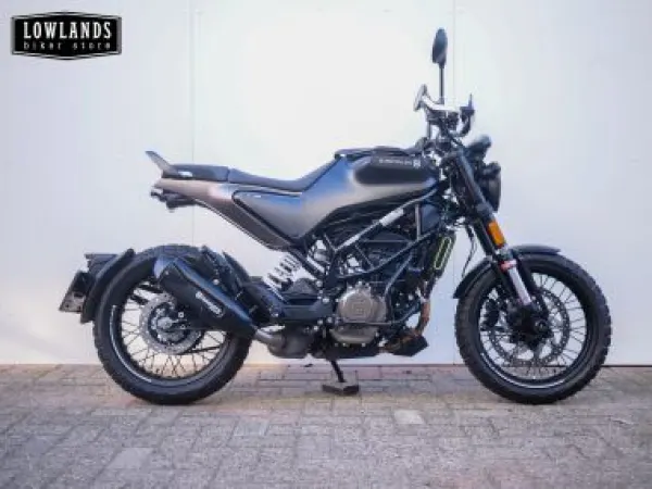 2022 Husqvarna Svartpilen 125 - € 3.495 (1/1)