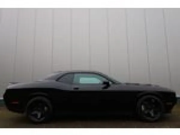 2016 Dodge Challenger R/T 5.7 V8 Hemi - €41,990 (1/1)