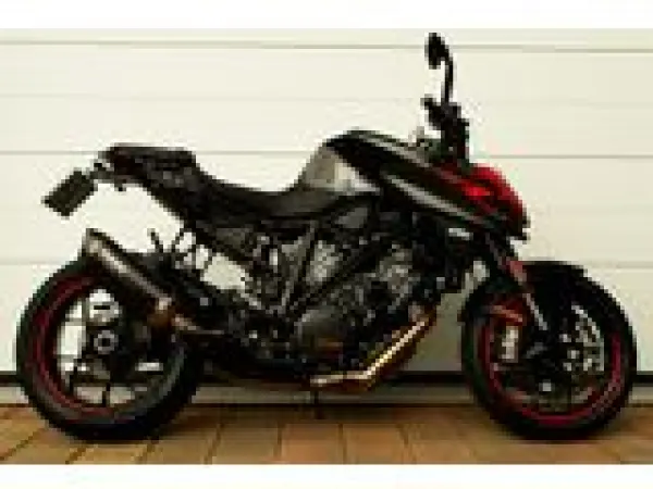 2017 KTM 1290R Superduke Akra [Gereserveerd] - €987,654 (1/1)