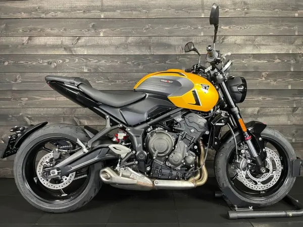2026 Triumph Trident 660 - € 10.145 (1/1)