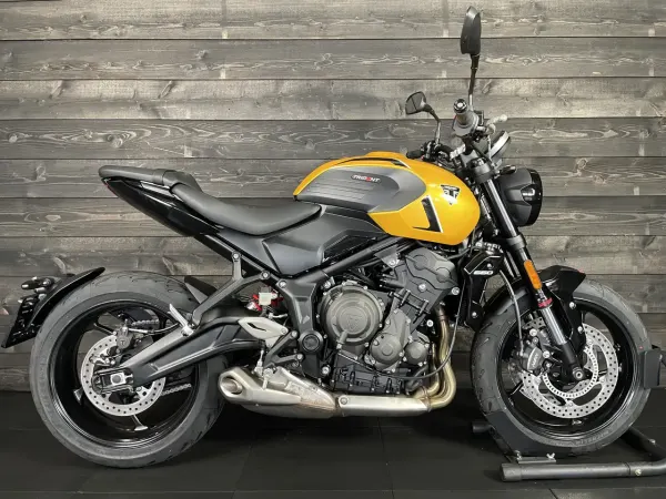 2026 Triumph Trident 660 - € 10.145 (1/1)