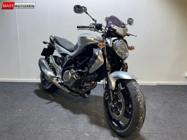 2012 Suzuki SV 650 - € 4.599 · Bieden (1/1)