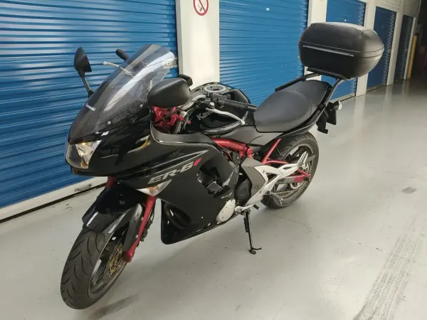 2009 Kawasaki ER - 6 F - € 3.500 (1/1)