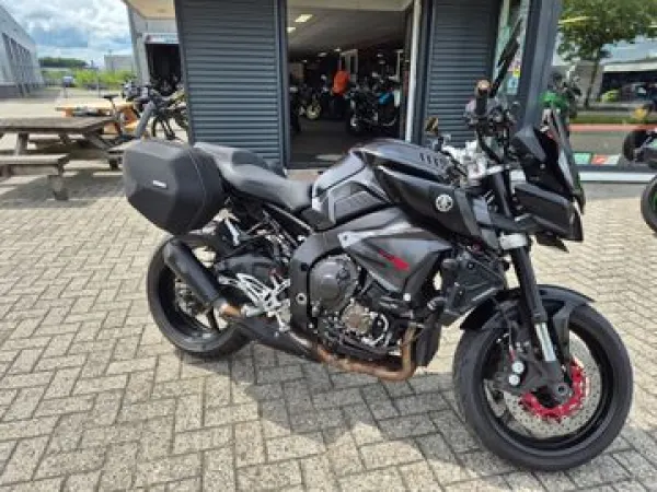 2017 Yamaha MT 10 ABS - € 10.350 (1/1)