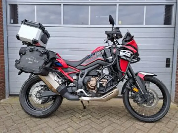 2022 Honda CRF 1100 L Africa Twin DCT - € 15.249 (1/1)