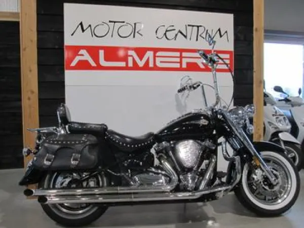 2004 Yamaha Xv 1700 Road Star - € 7.650 (1/1)