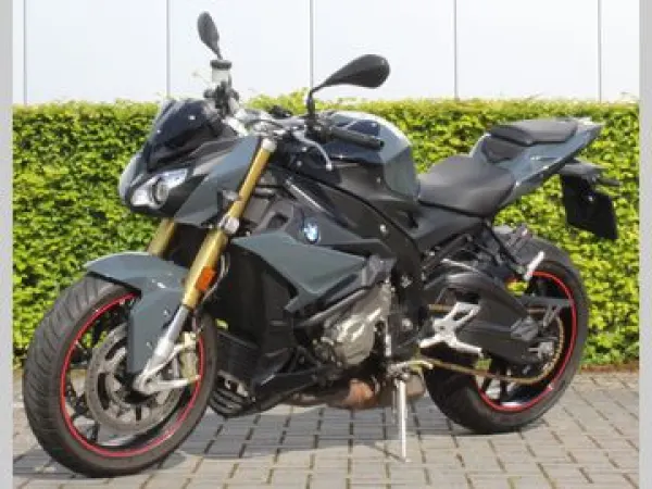 2017 BMW S 1000 R - € 12.250 (1/1)