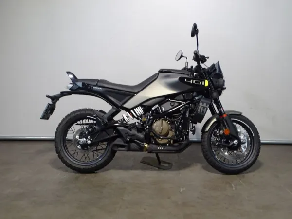 2026 Husqvarna Svartpilen 401 - € 5.490 (1/1)