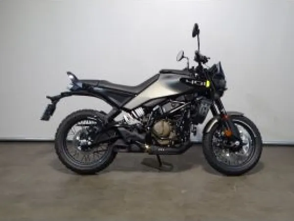 2026 Husqvarna Svartpilen 401 - € 5.490 (1/1)