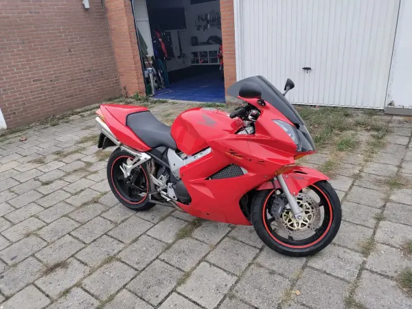 2002 Honda VFR 800 - € 3.750 (1/1)